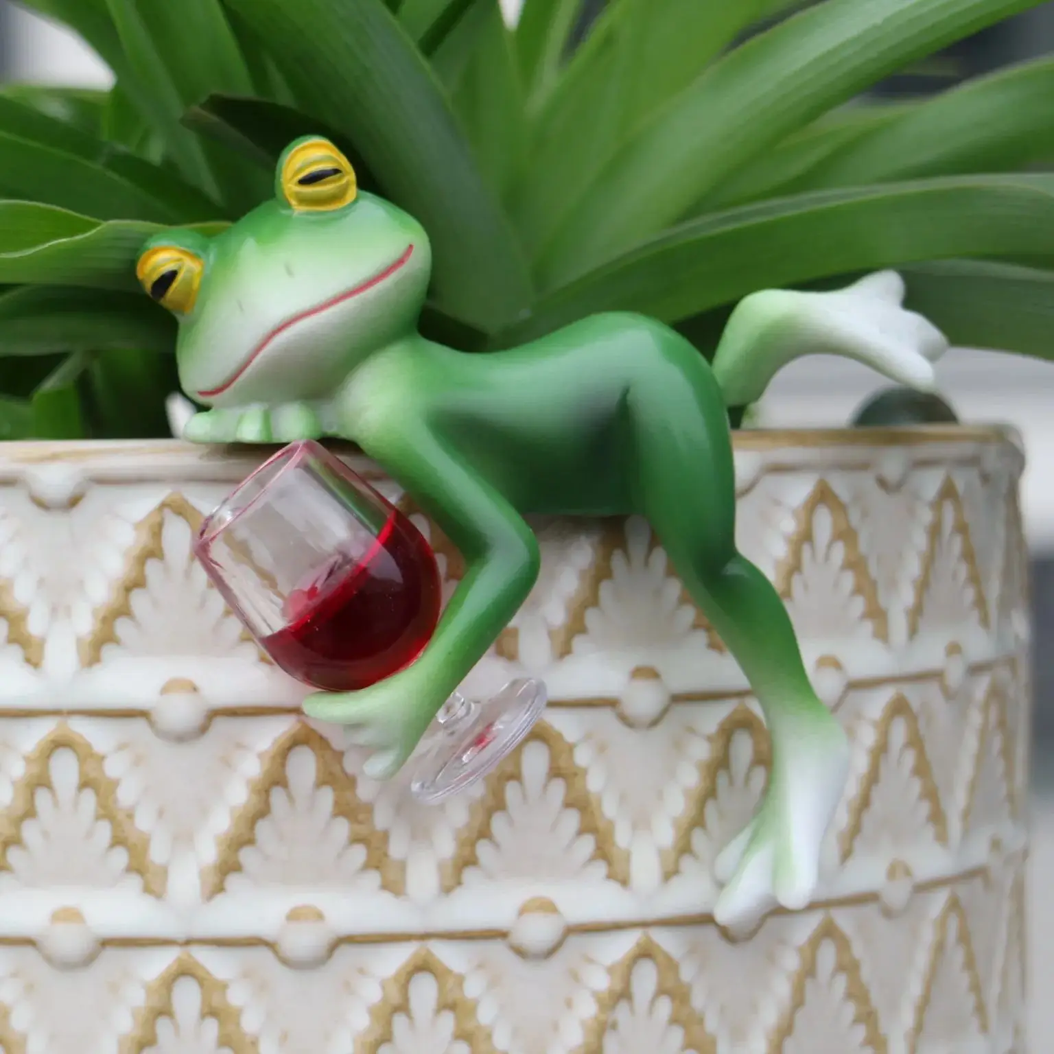 Penanam Katak Resin Kontempore - Plant Parents ulasan dan harga